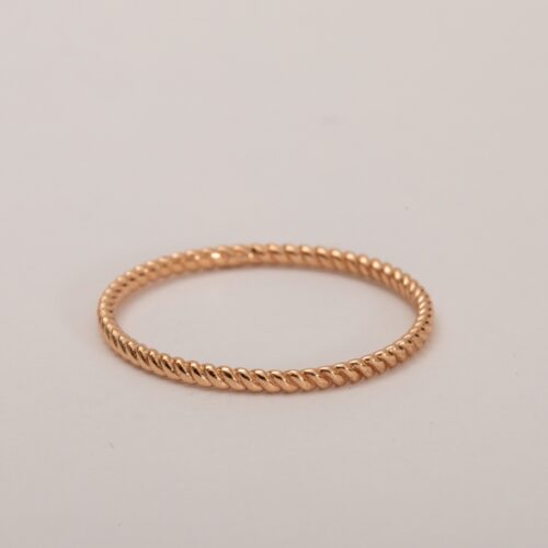 14k Yellow Gold Ring Twisted Band